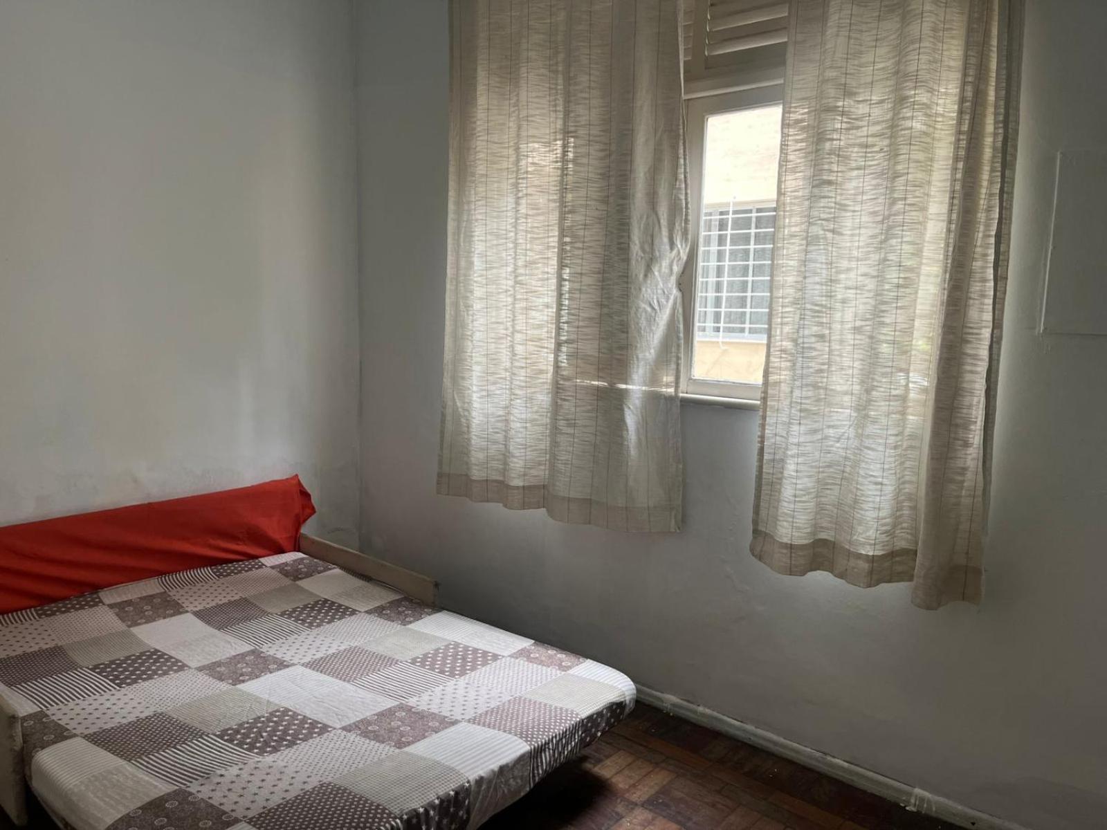 Appartement De Casal Em Completo,compartilhado